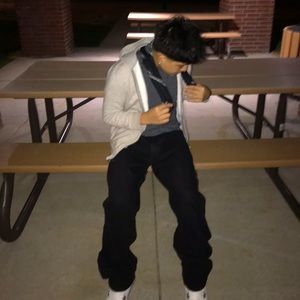 Meet your Posher, Tito esta muy guapo